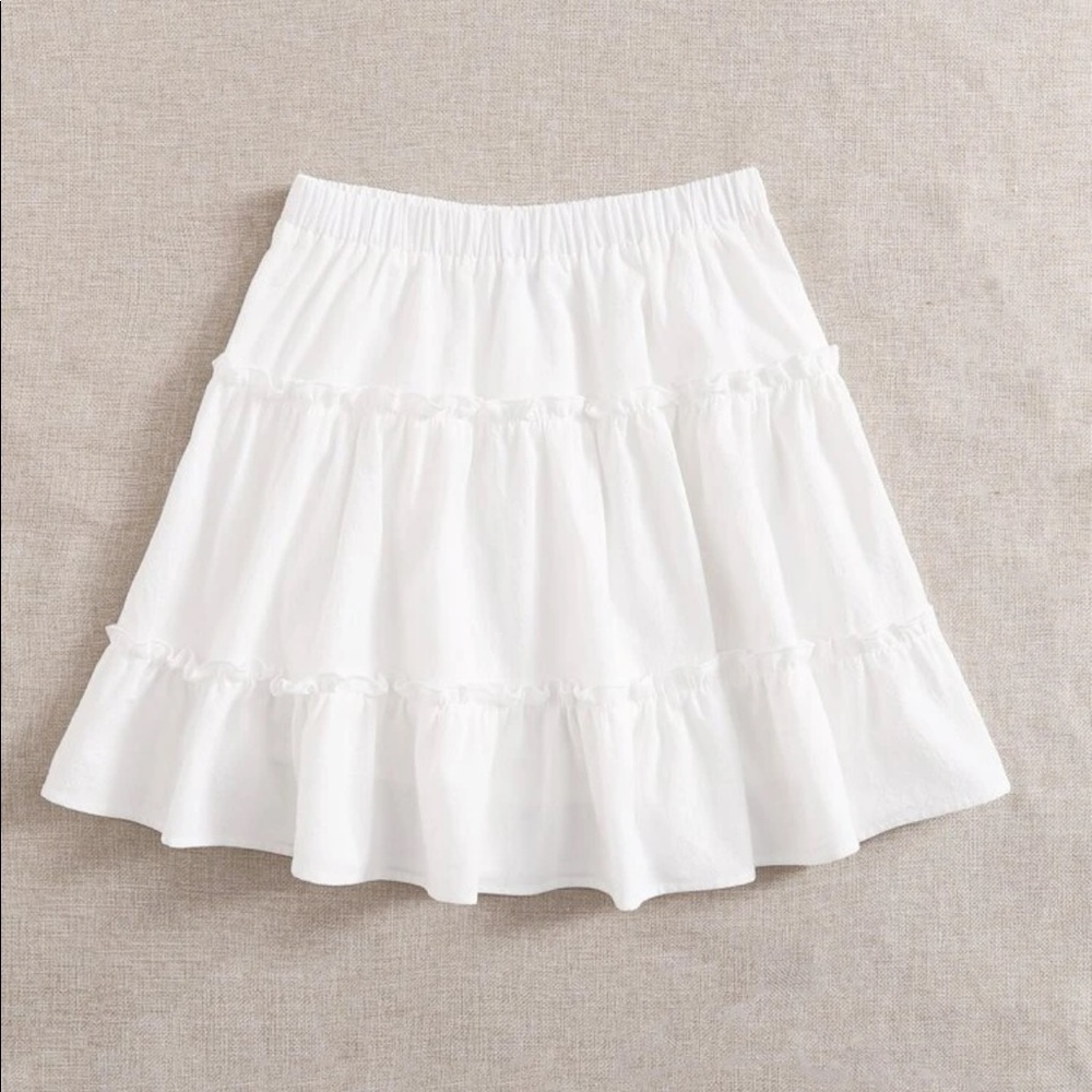 White cotton frill trim layered short skirt